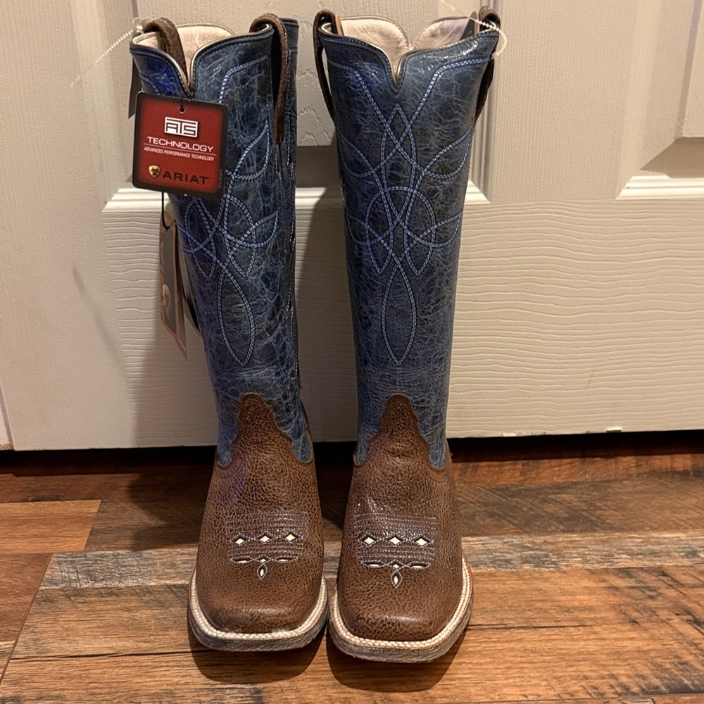 Ariat Two-Tone Western Boots in Brown and Blue